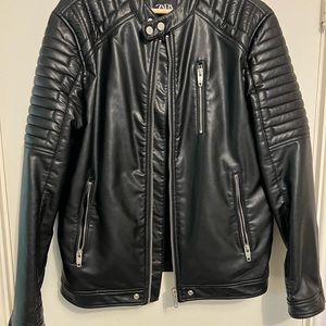 Zara men’s leather jacket. Size USA medium.